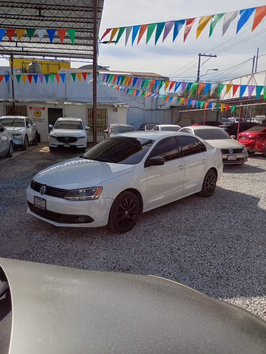 VOLKSWAGEN JETTA 2014
